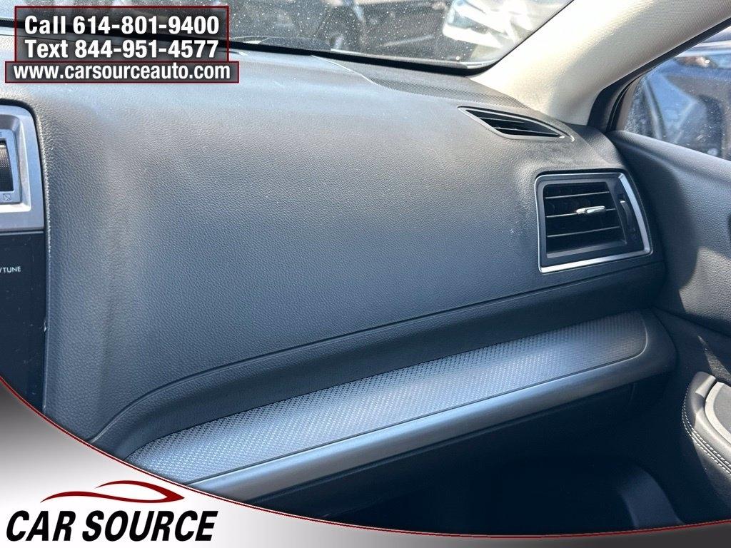 Subaru Legacy  2017