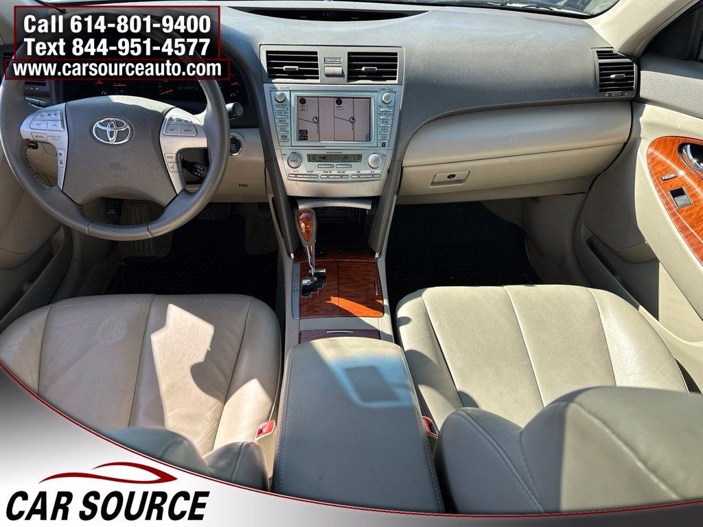 Toyota Camry  2009