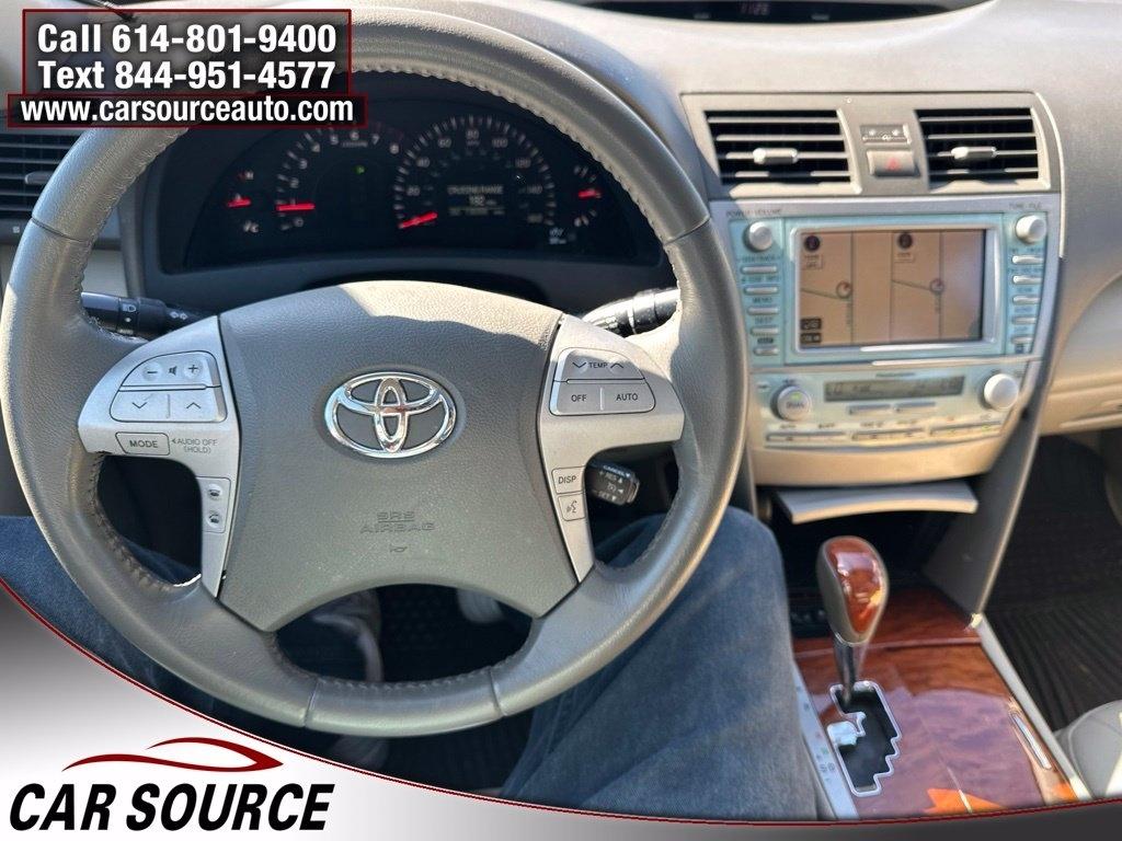 Toyota Camry  2009