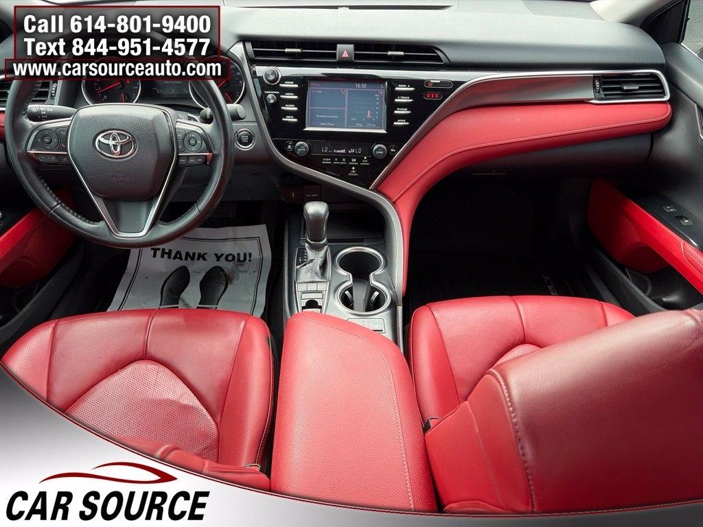 Toyota Camry  2018