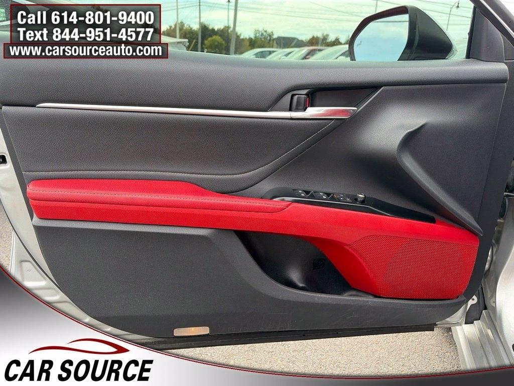 Toyota Camry  2018