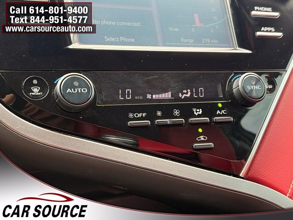 Toyota Camry  2018