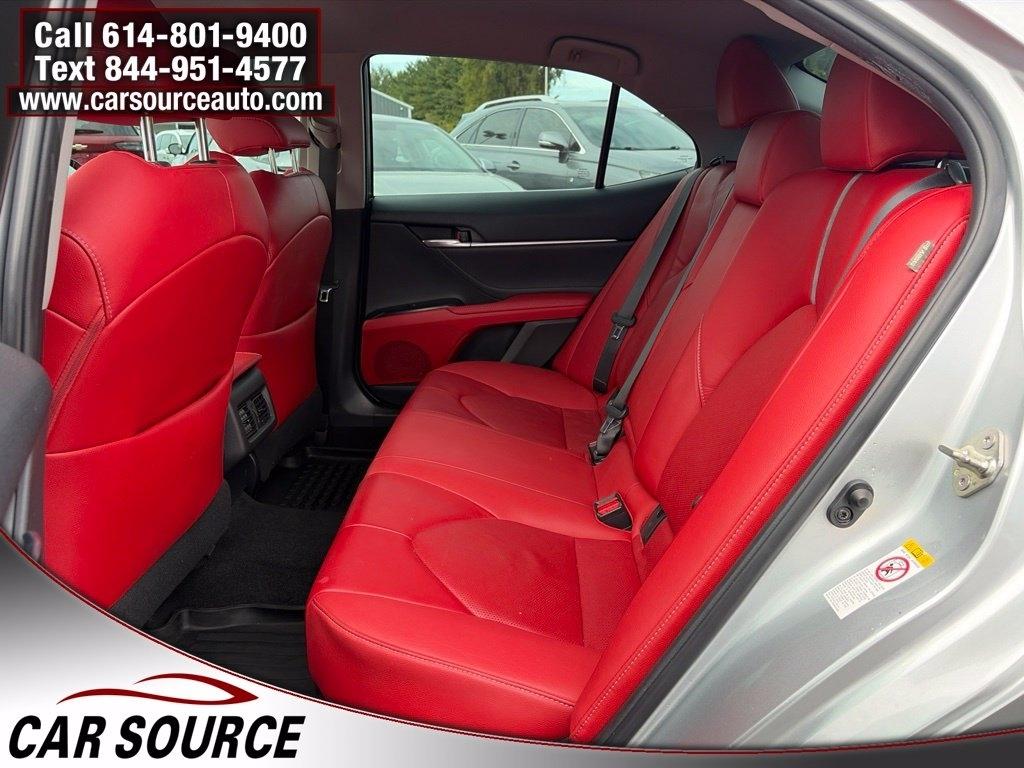 Toyota Camry  2018
