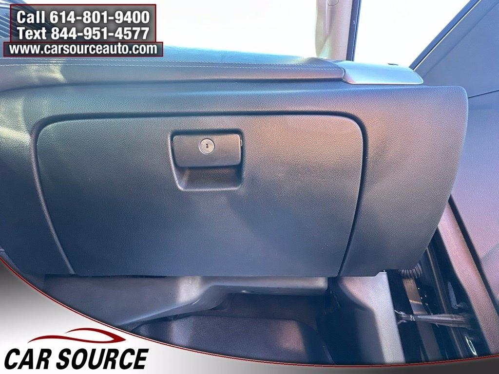 Chevrolet Suburban  2015