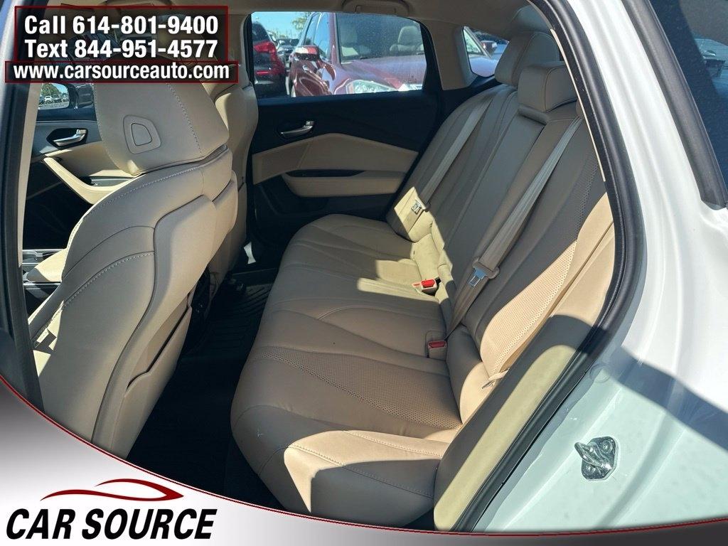 Acura TLX  2024