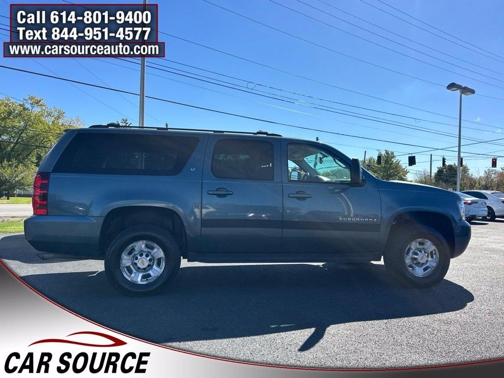 Chevrolet Suburban  2009