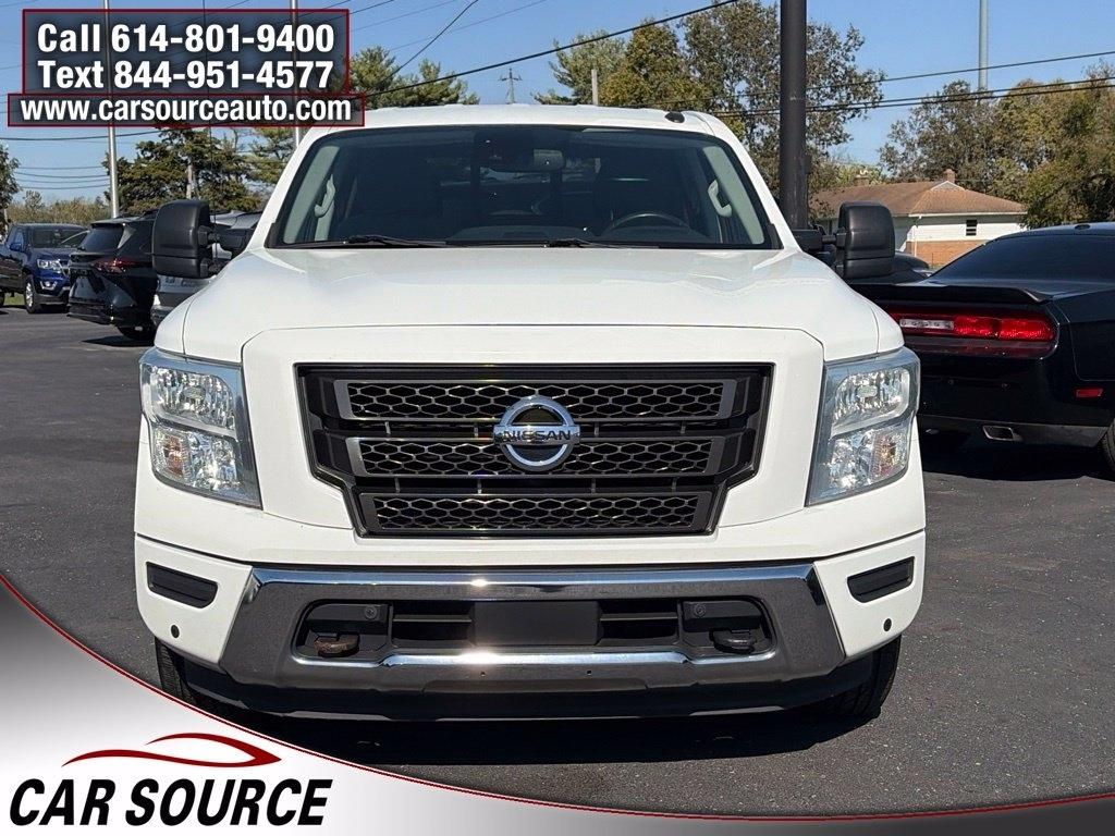 Nissan Titan  2020
