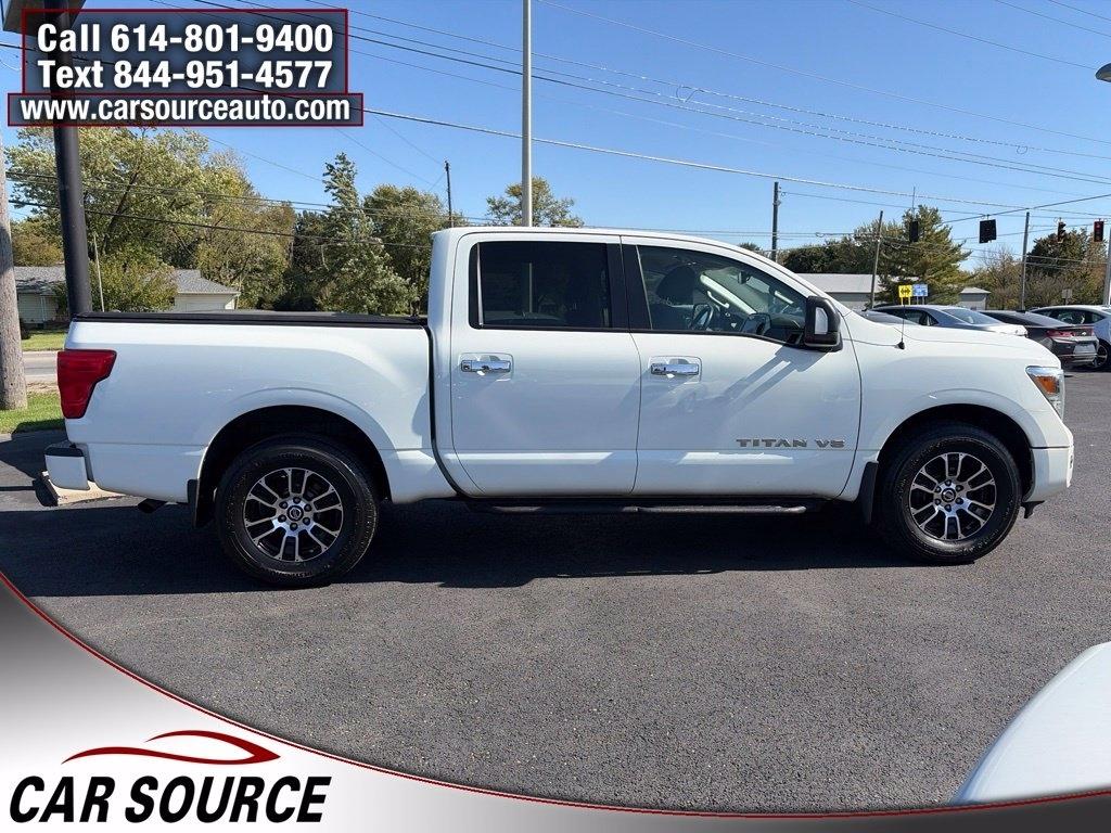Nissan Titan  2020