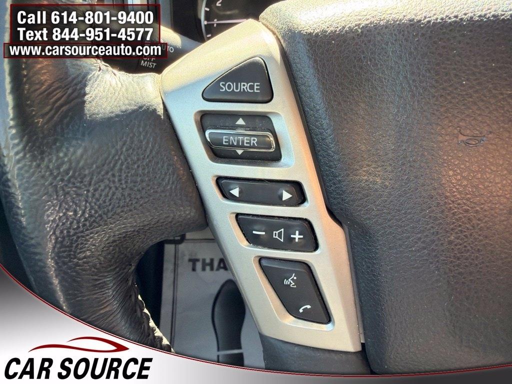 Nissan Titan  2020