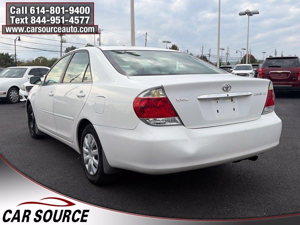 Toyota Camry  2005