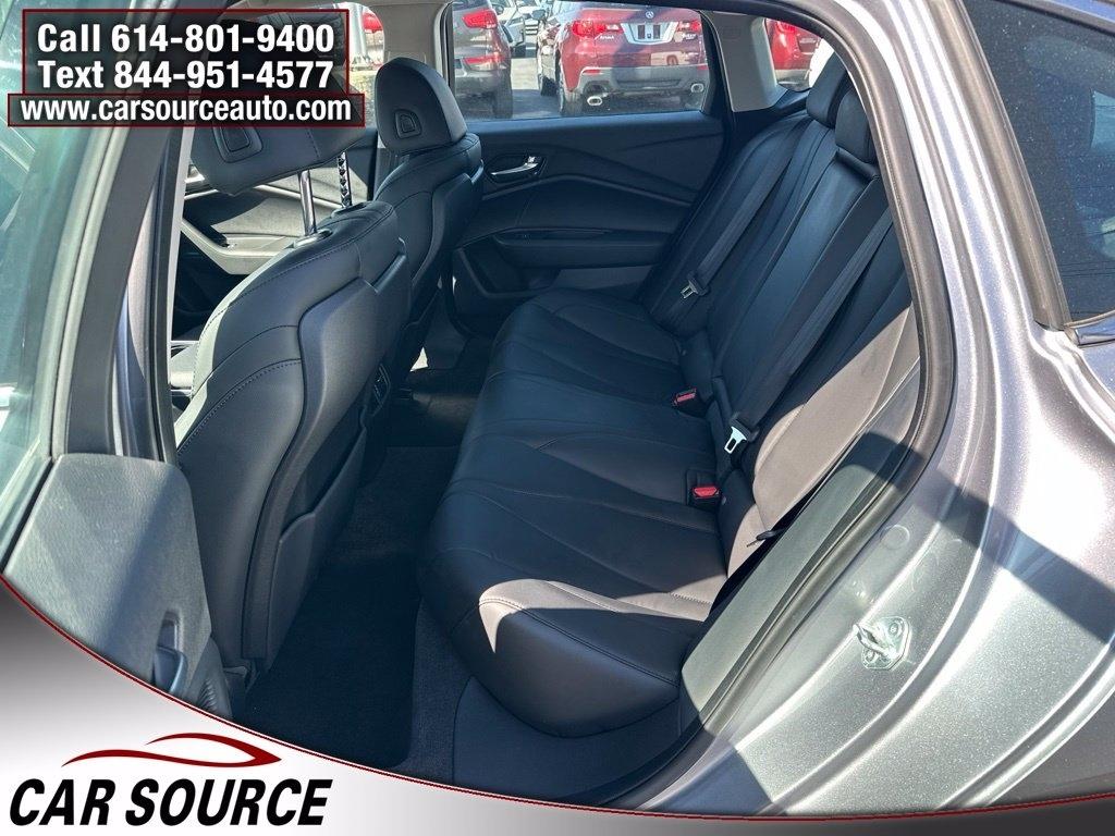 Acura TLX  2023