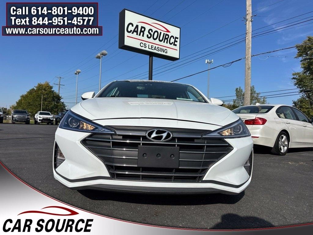 Hyundai Elantra  2020