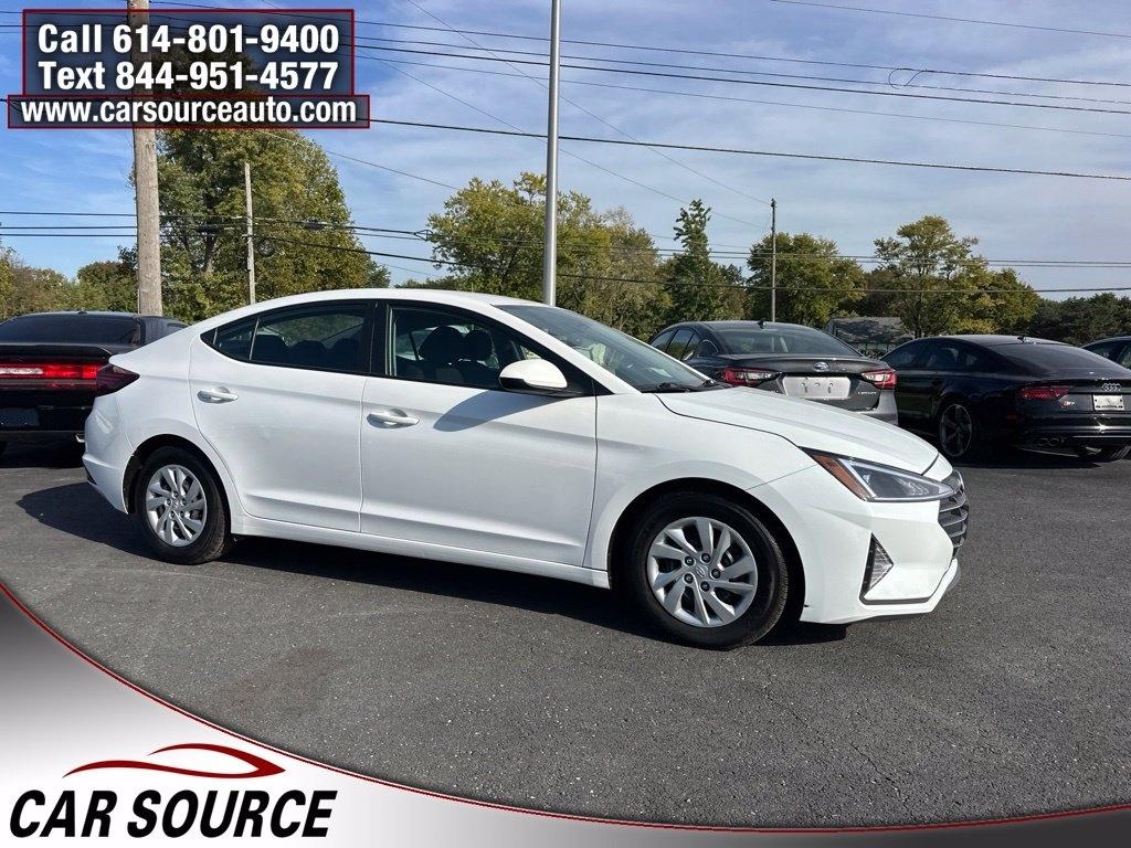 Hyundai Elantra  2020