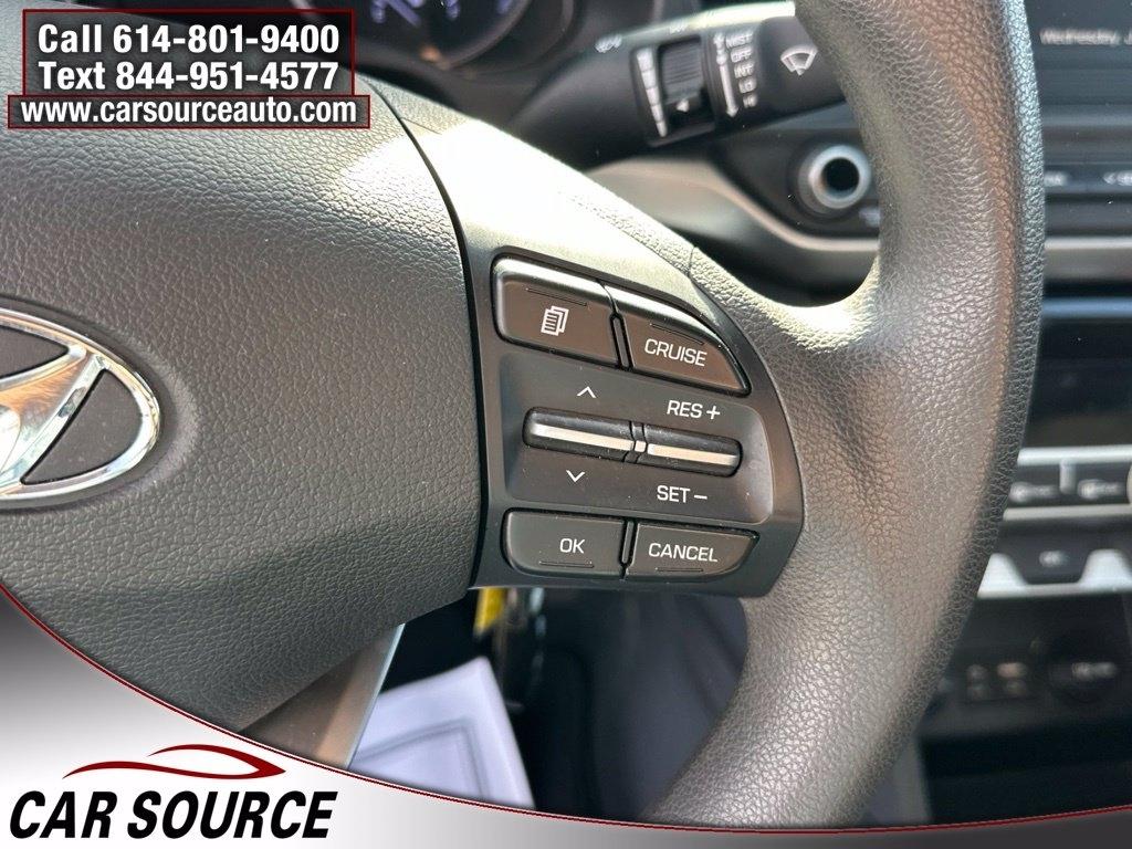 Hyundai Elantra  2020