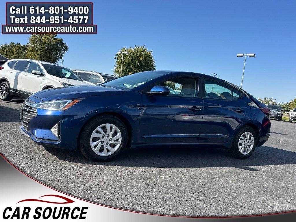 Hyundai Elantra  2020