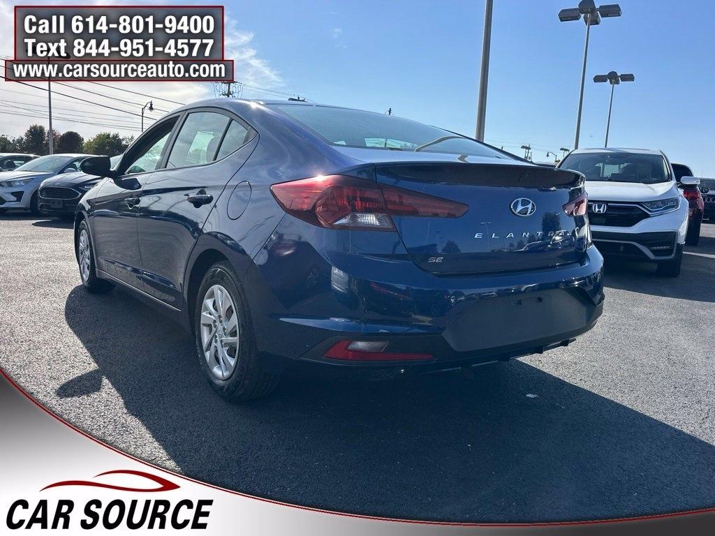 Hyundai Elantra  2020