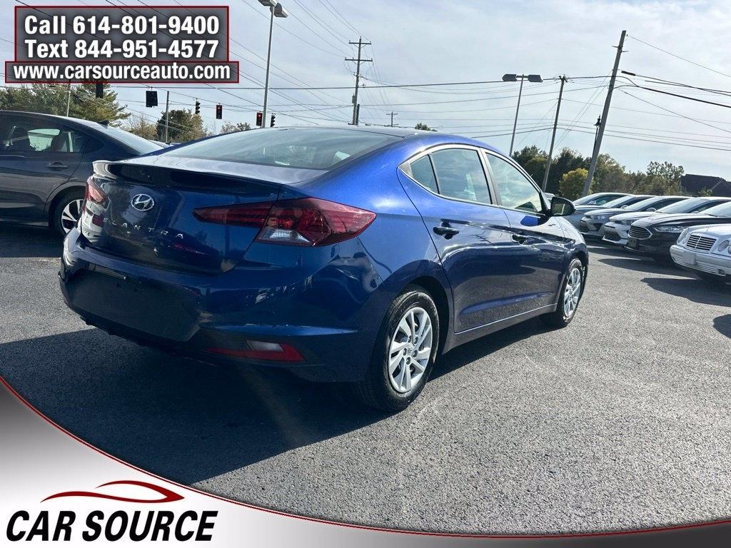 Hyundai Elantra  2020