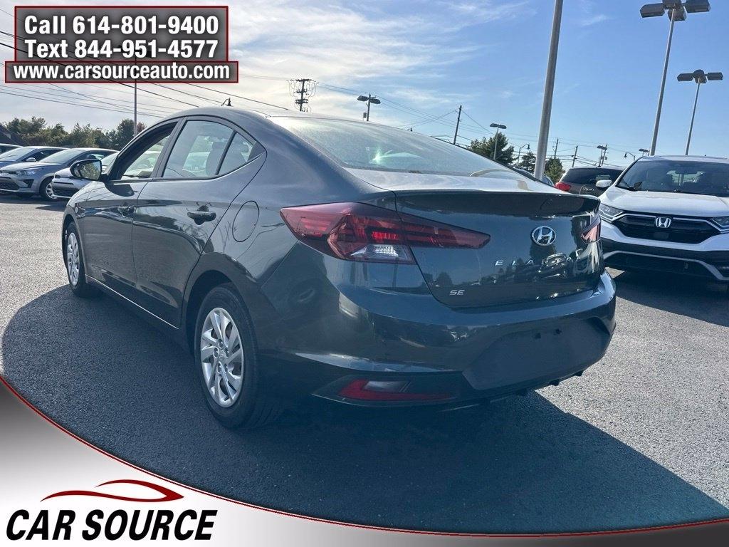 Hyundai Elantra  2020