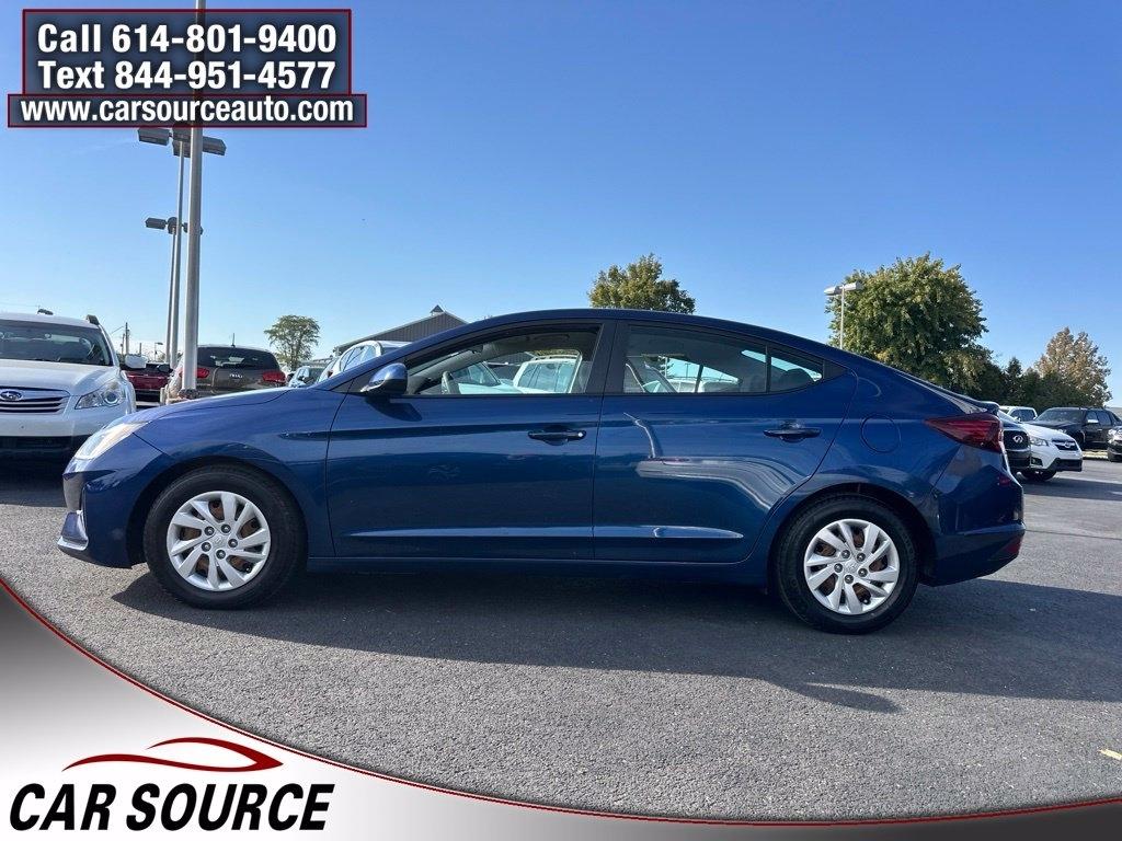 Hyundai Elantra  2020