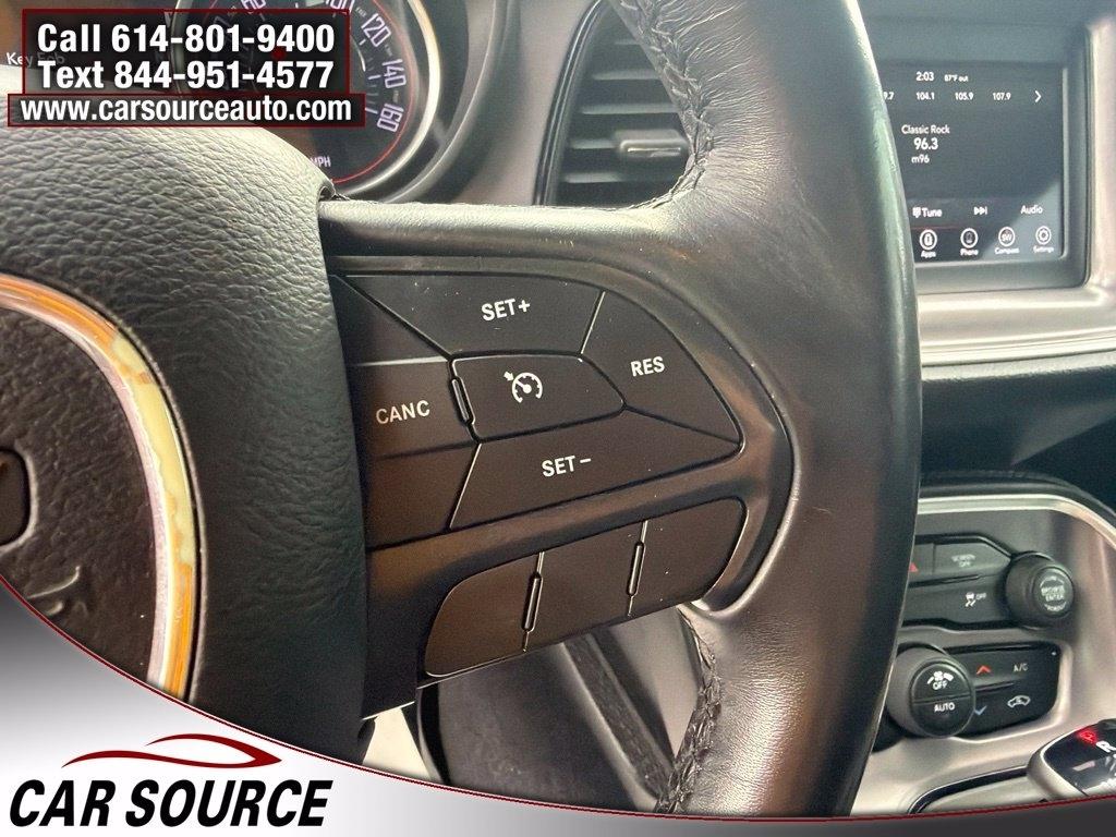 Dodge Challenger  2019