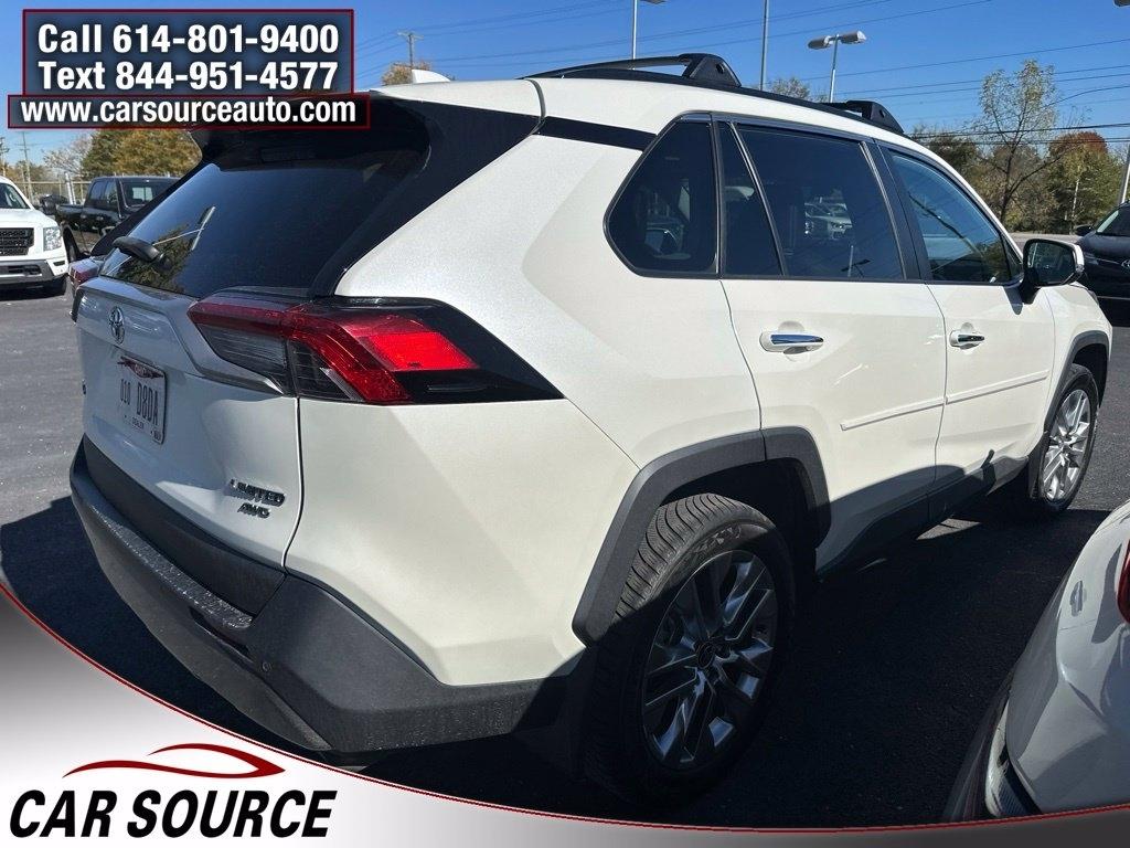 Toyota RAV4  2021