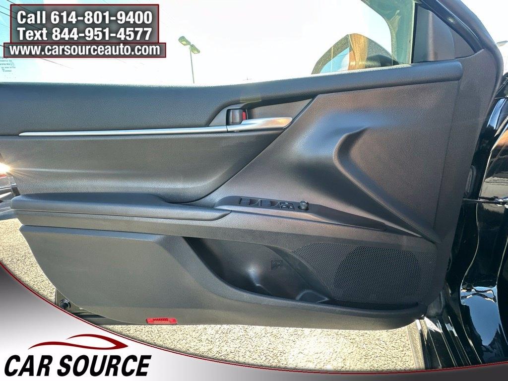 Toyota Camry  2024