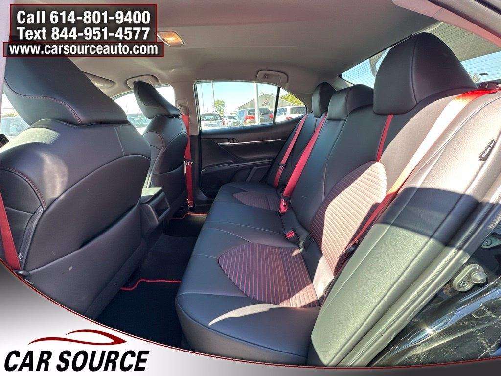 Toyota Camry  2024
