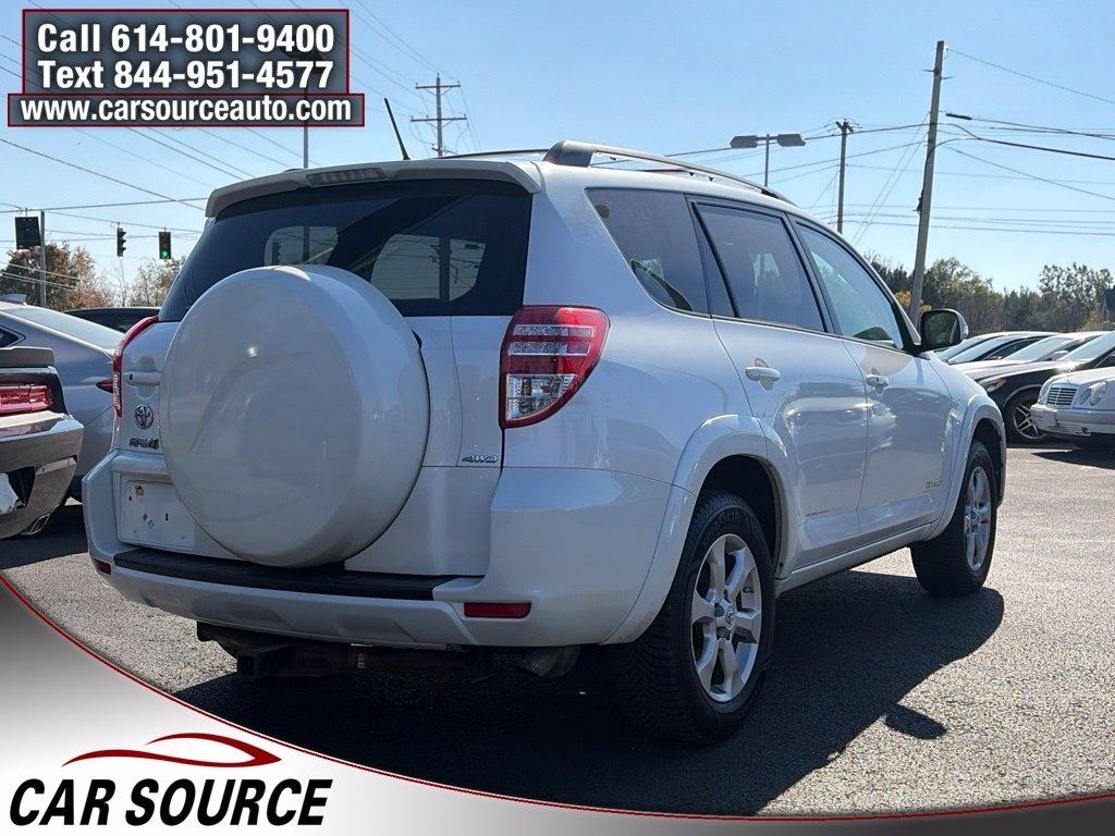 Toyota RAV4  2012