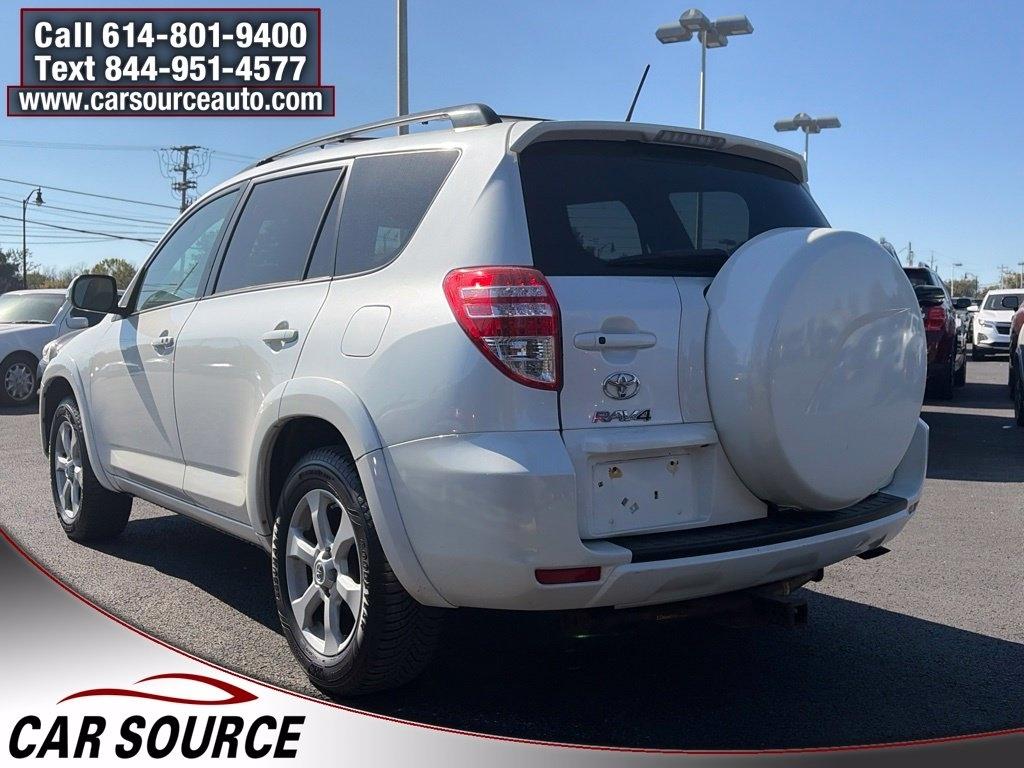 Toyota RAV4  2012