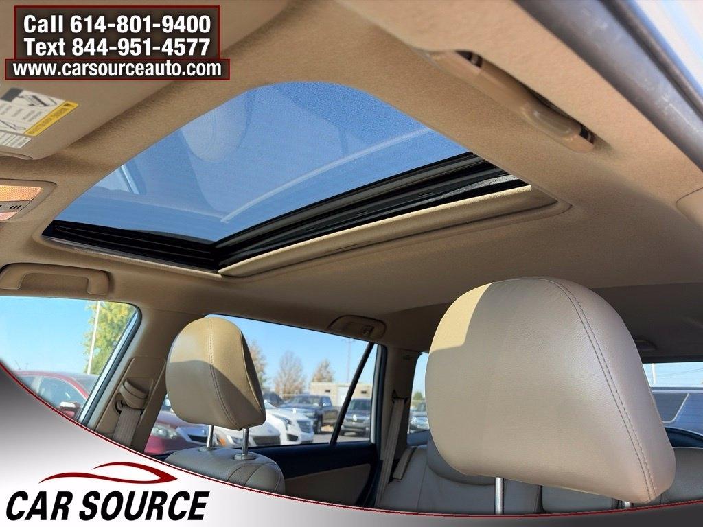 Toyota RAV4  2012