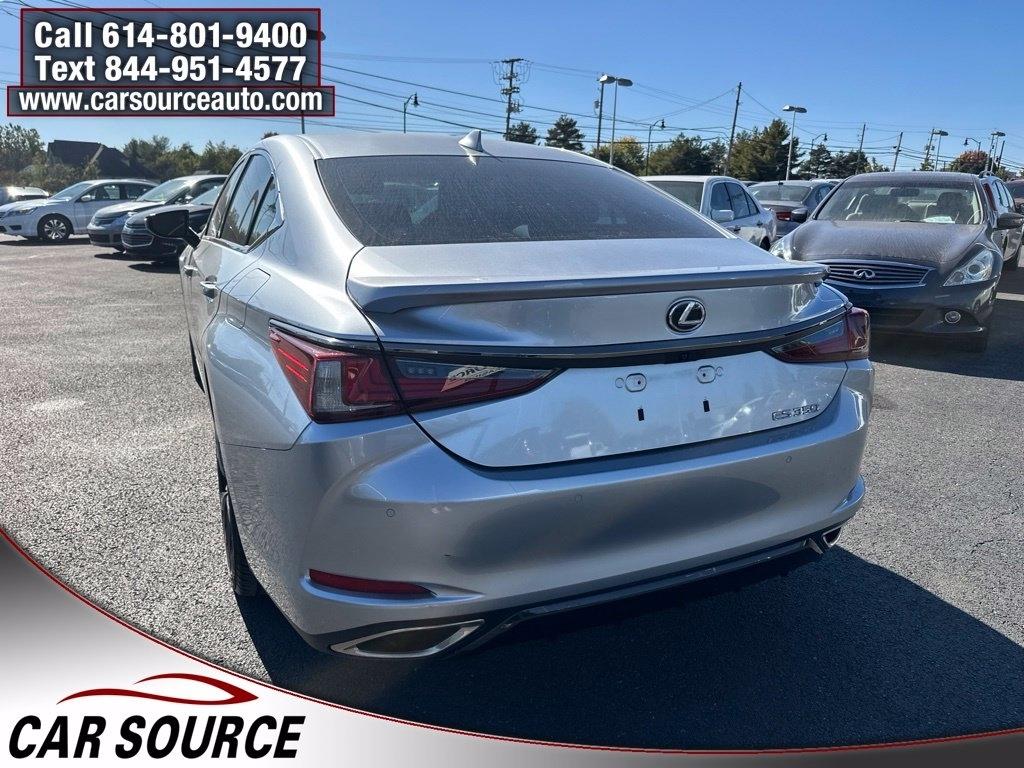Lexus ES  2024