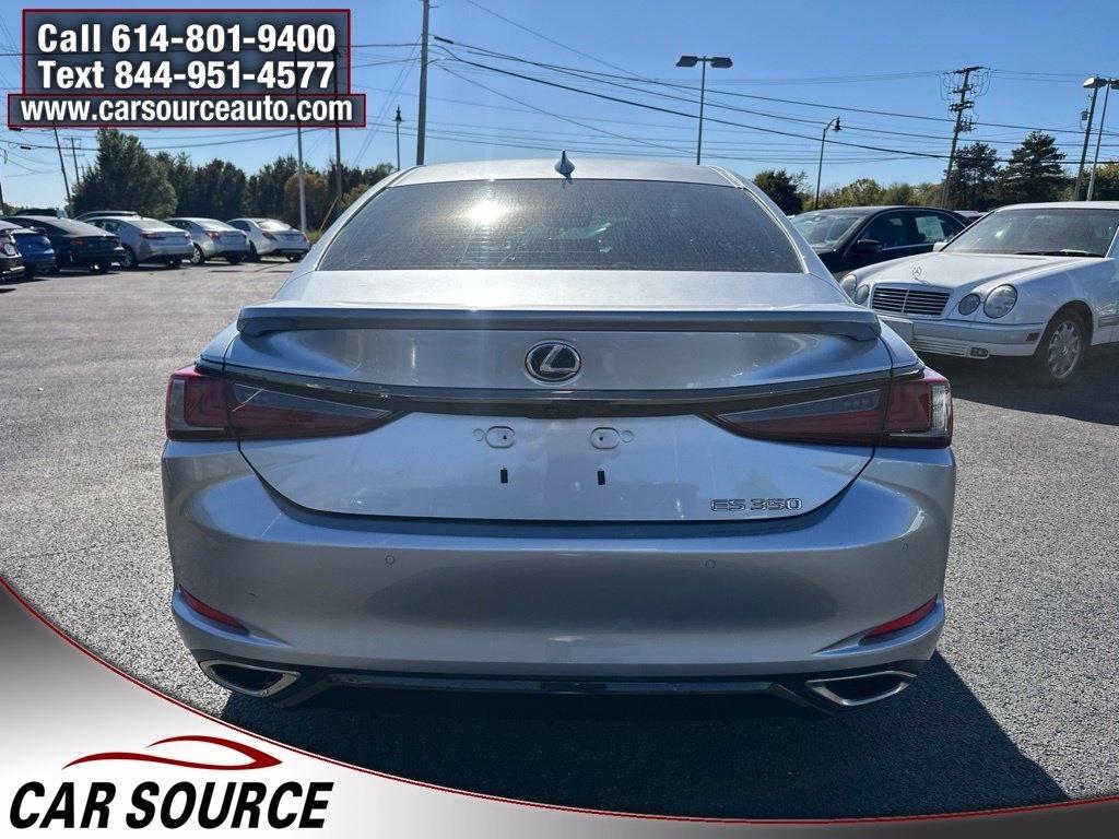 Lexus ES  2024