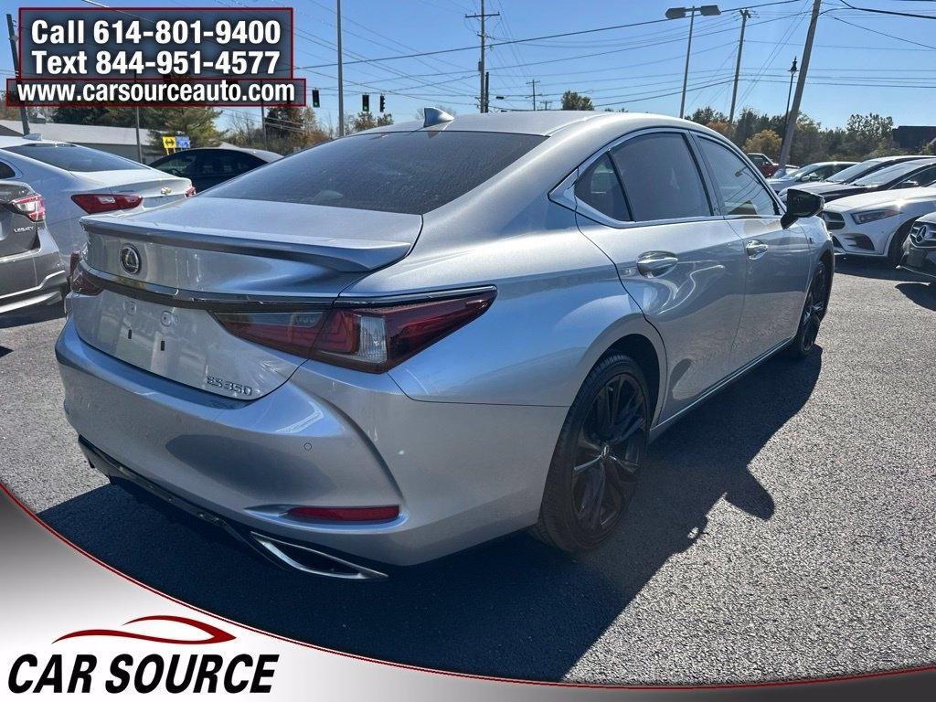 Lexus ES  2024