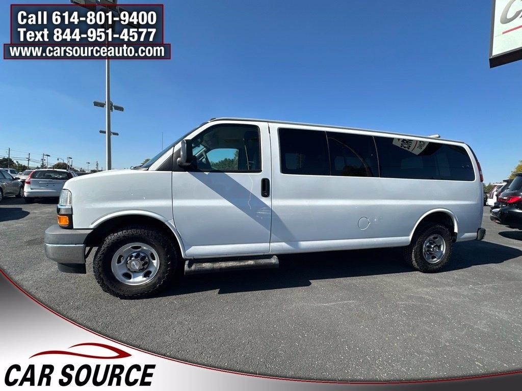 Chevrolet Express Passenger  2019