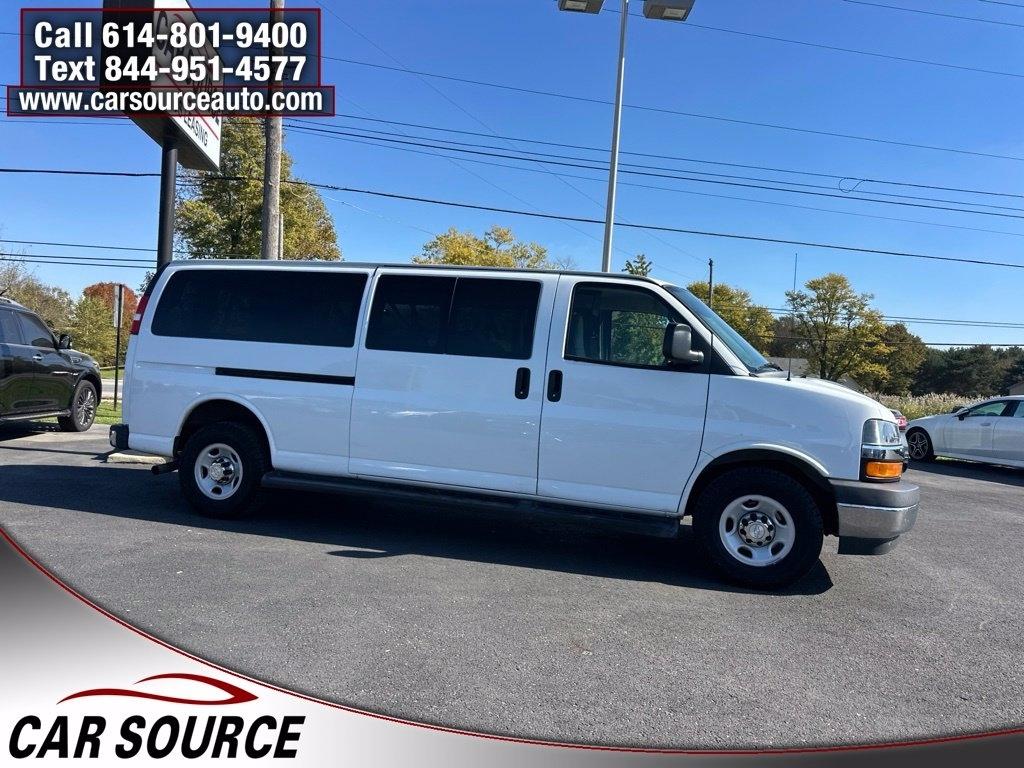 Chevrolet Express Passenger  2019