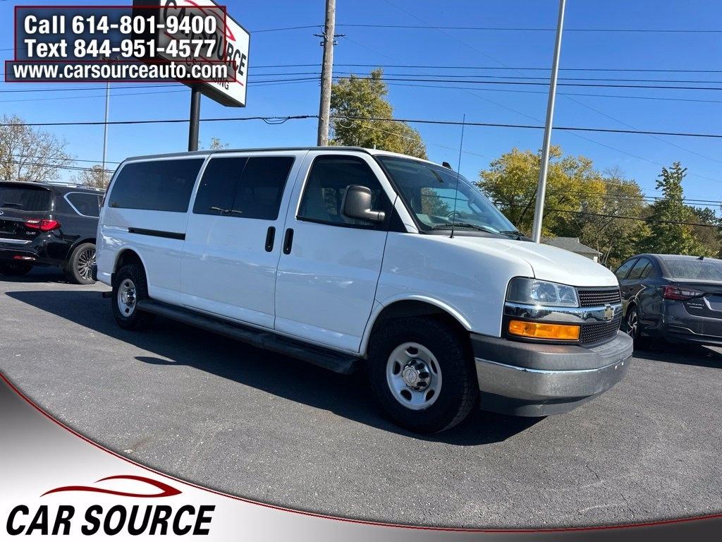 Chevrolet Express Passenger  2019