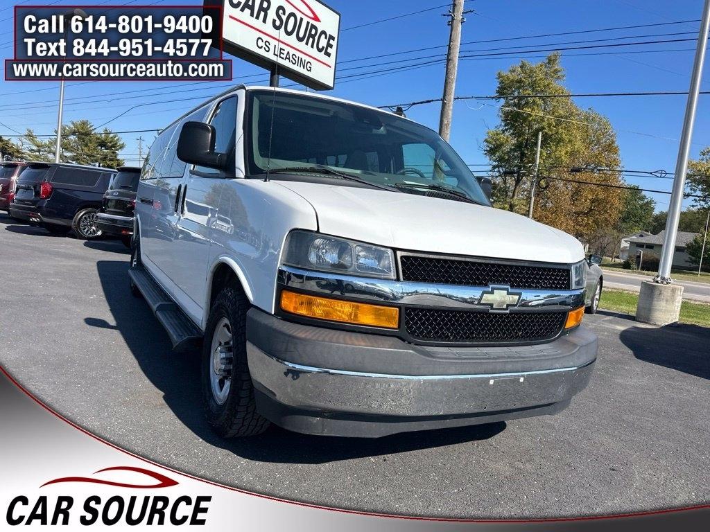 Chevrolet Express Passenger  2019