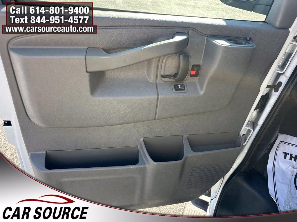 Chevrolet Express Passenger  2019
