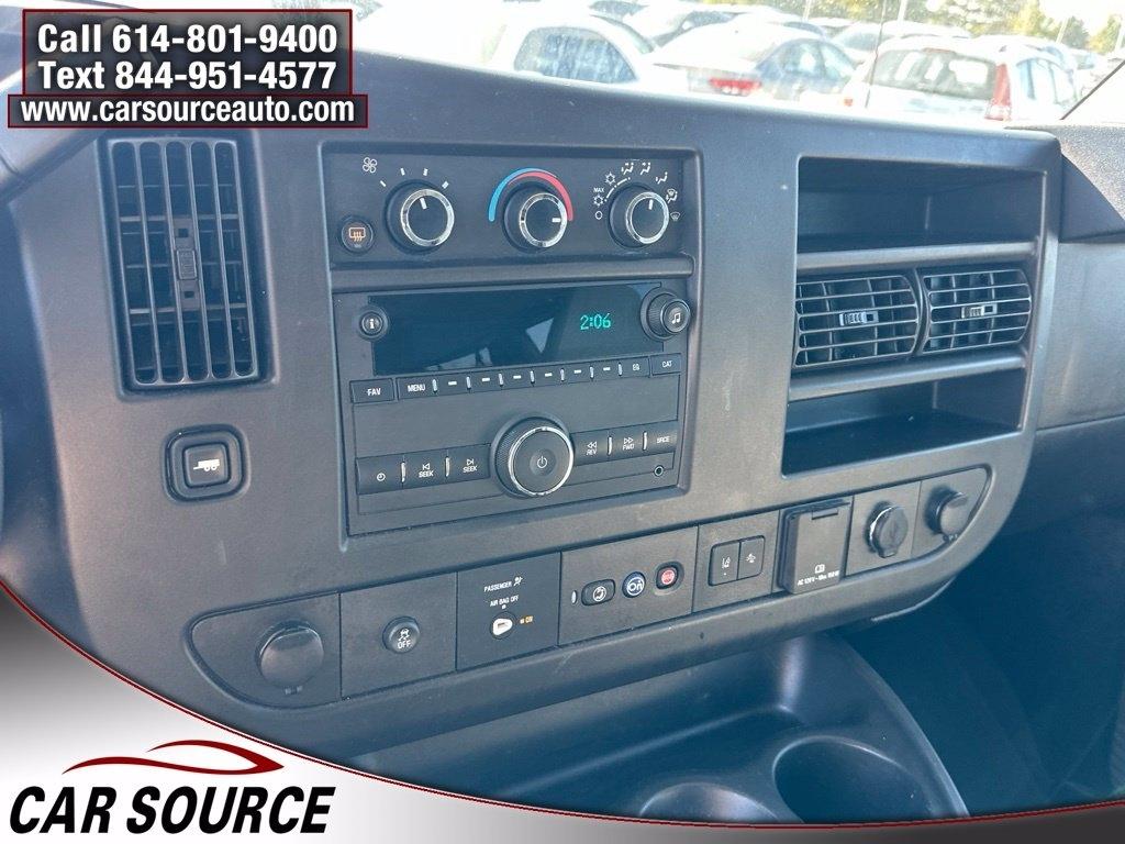 Chevrolet Express Passenger  2019
