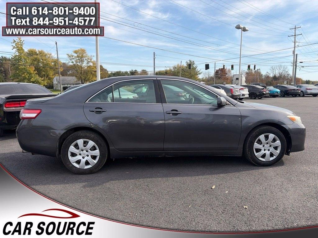 Toyota Camry  2011