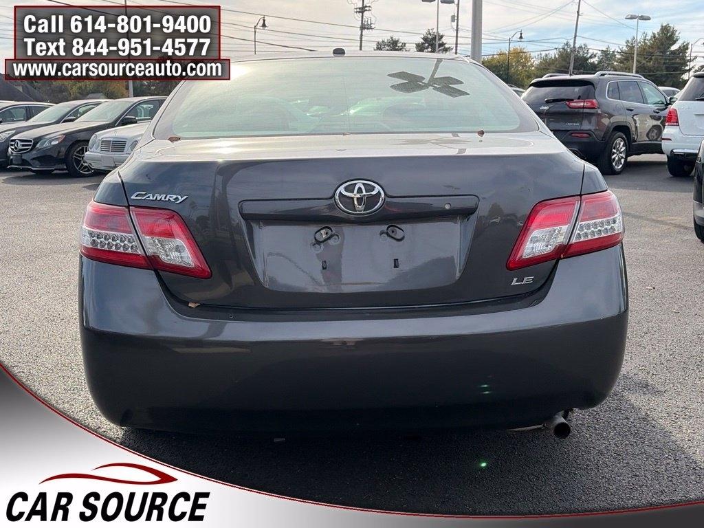 Toyota Camry  2011
