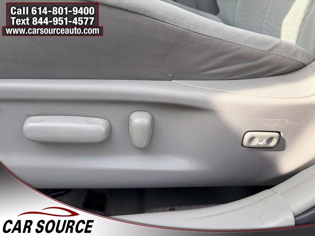 Toyota Camry  2011