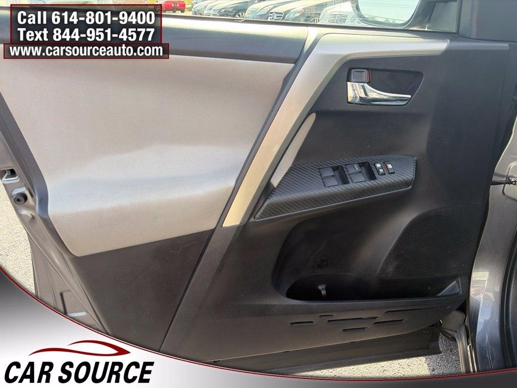 Toyota RAV4  2014