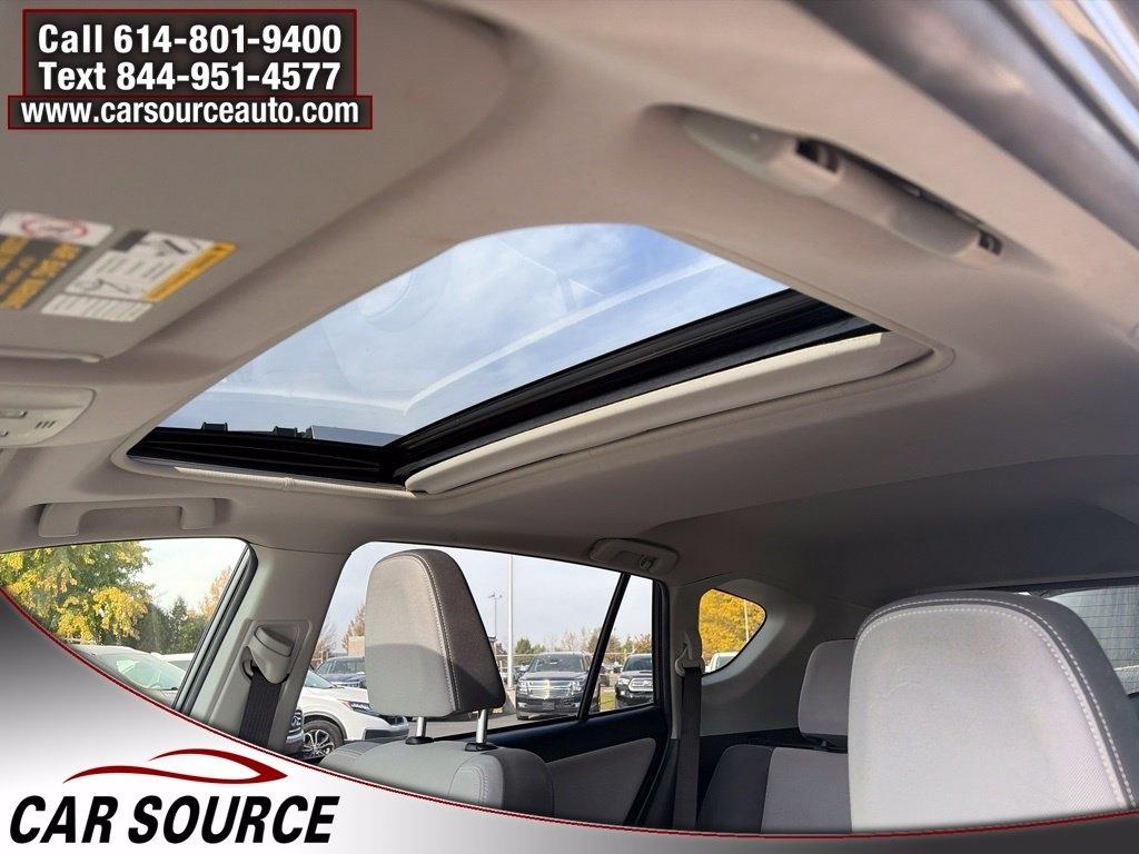 Toyota RAV4  2014