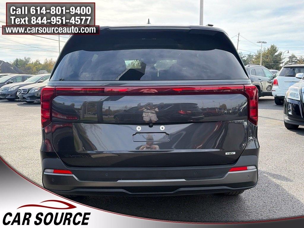 Kia Carnival Hybrid  2026