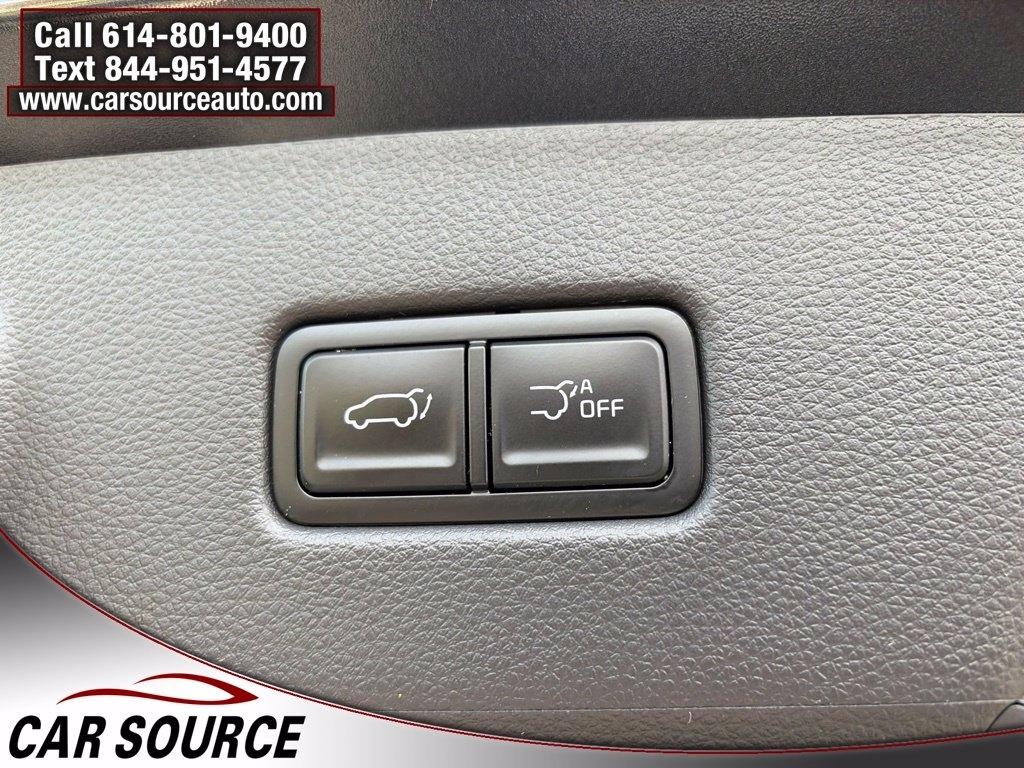 Kia Carnival Hybrid  2026