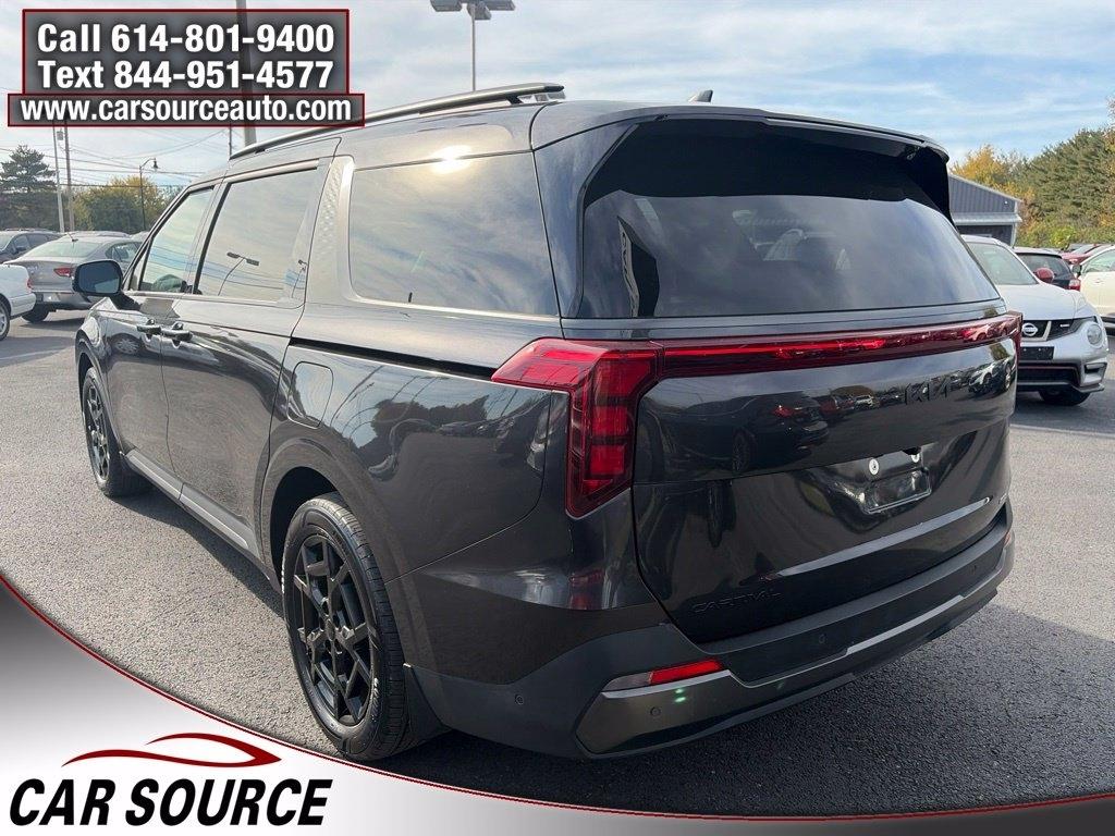Kia Carnival Hybrid  2026