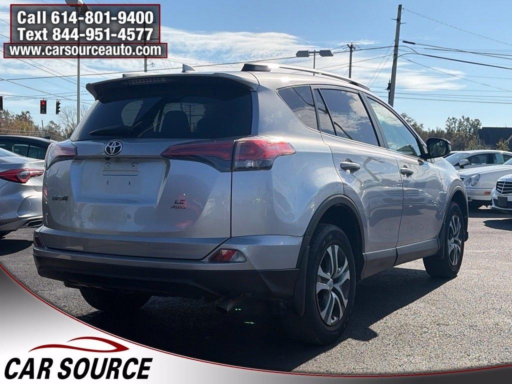 Toyota RAV4  2017