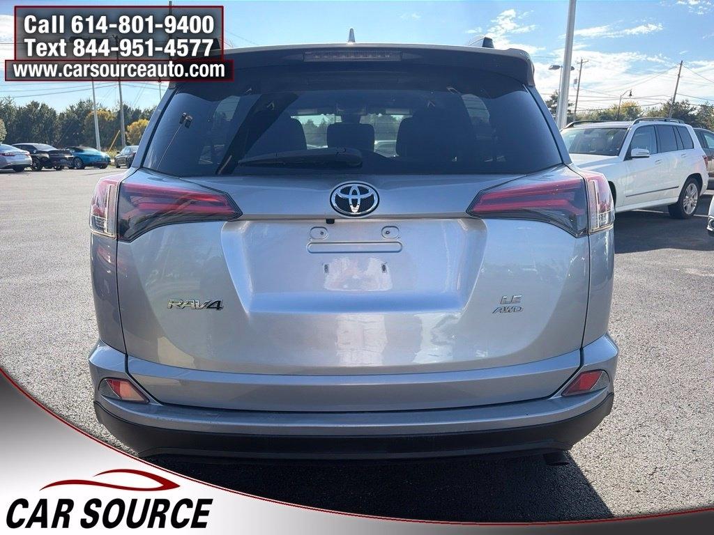 Toyota RAV4  2017