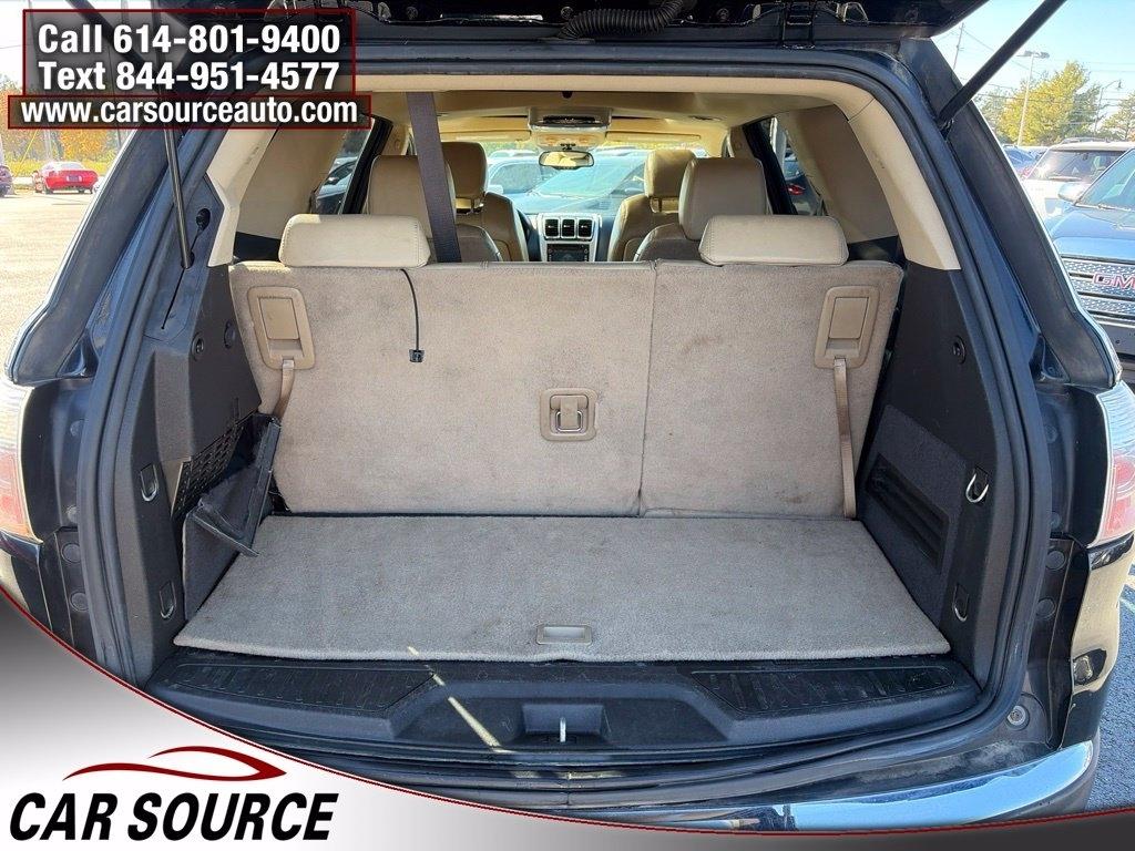 GMC Acadia  2011